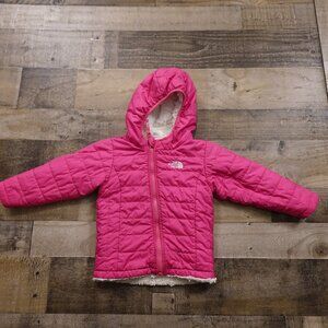 The North Face Reversible Mossbud Swirl Jacket Infant 18–24M Pink Sherpa Warm